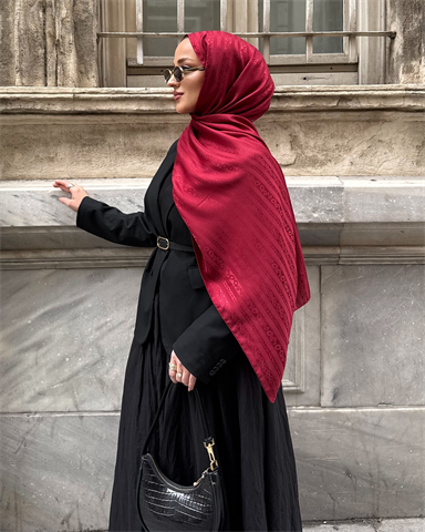 Bordo Şerit Desen Jakar Şal