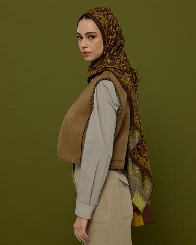 S-LALE-43 Buhur Kahvesi & Saf Sarı Lale Bahçesi Desen Şal