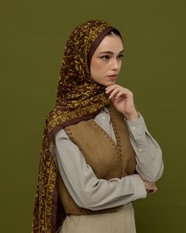 S-LALE-43 Buhur Kahvesi & Saf Sarı Lale Bahçesi Desen Şal