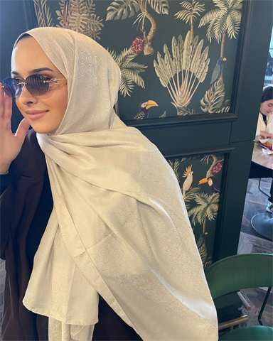Ekru Luxe Desen Jakar Şal