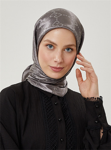 Gri G Desen Parlak Jakar Eşarp