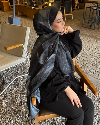 Gri Karan Desenli Müslin Şal