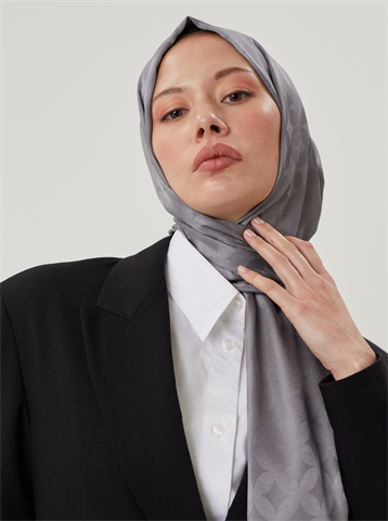 Gri Rise Desen Jakar Şal