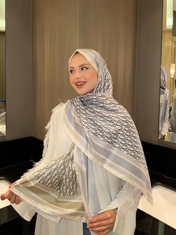 İthal Buz Mavi & Gold CD Desen Twill İpek Şal 