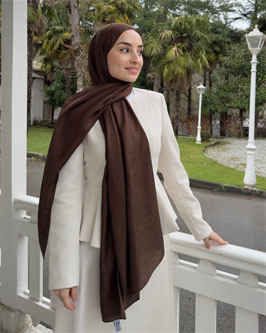 Kahverengi Döngü Desen Jakar Şal