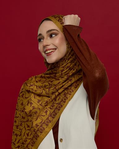 S-LALE-32 Saf Altın & Tarçın Rüzgarı Lale Bahçesi Desen Şal