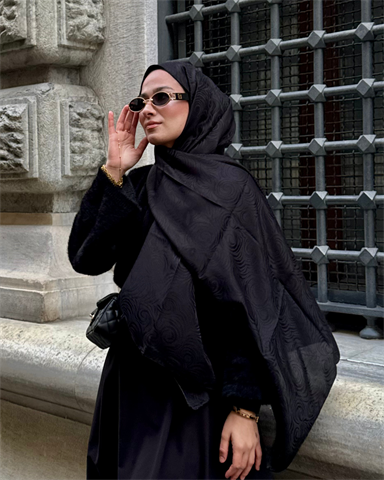 Siyah Revan Desen Jakar Şal