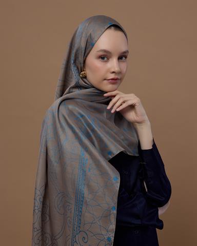 S-EFSUNLU-52 Tarçın Dumanı & Çakıl Mavisi Efsunlu Desen Şal