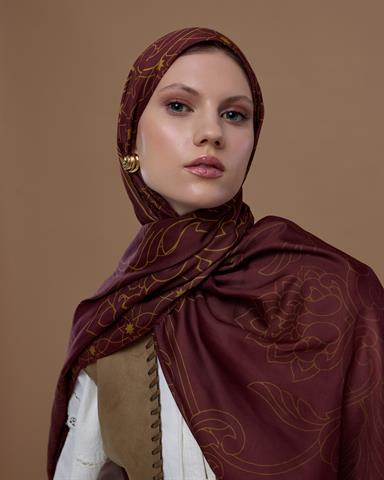 S-EFSUNLU-31 Tarçın Rüzgarı & Saf Altın Efsunlu Desen Şal