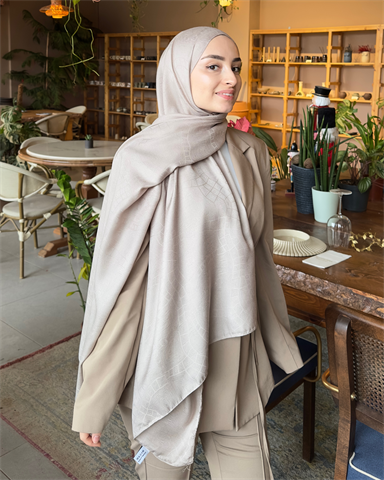 Vizon Döngü Desen Jakar Şal