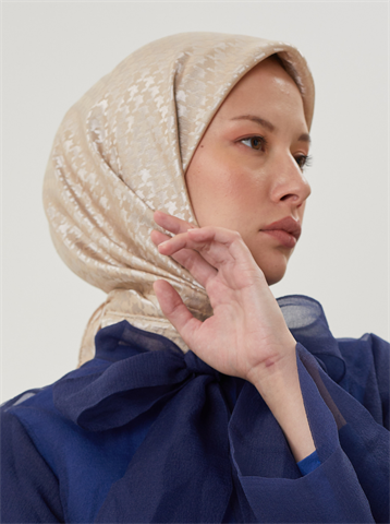 Vizon Kazayağı Desen Parlak Jakar Eşarp