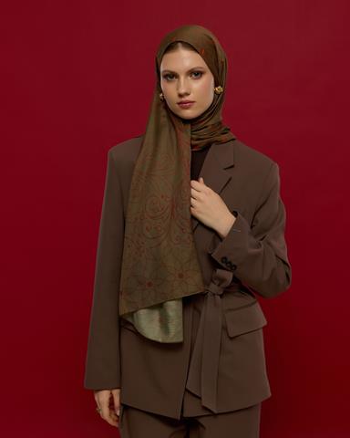 S-EFSUNLU-17 Zeytin Kabuğu & Tarçın Işıltısı Efsunlu Desen Şal
