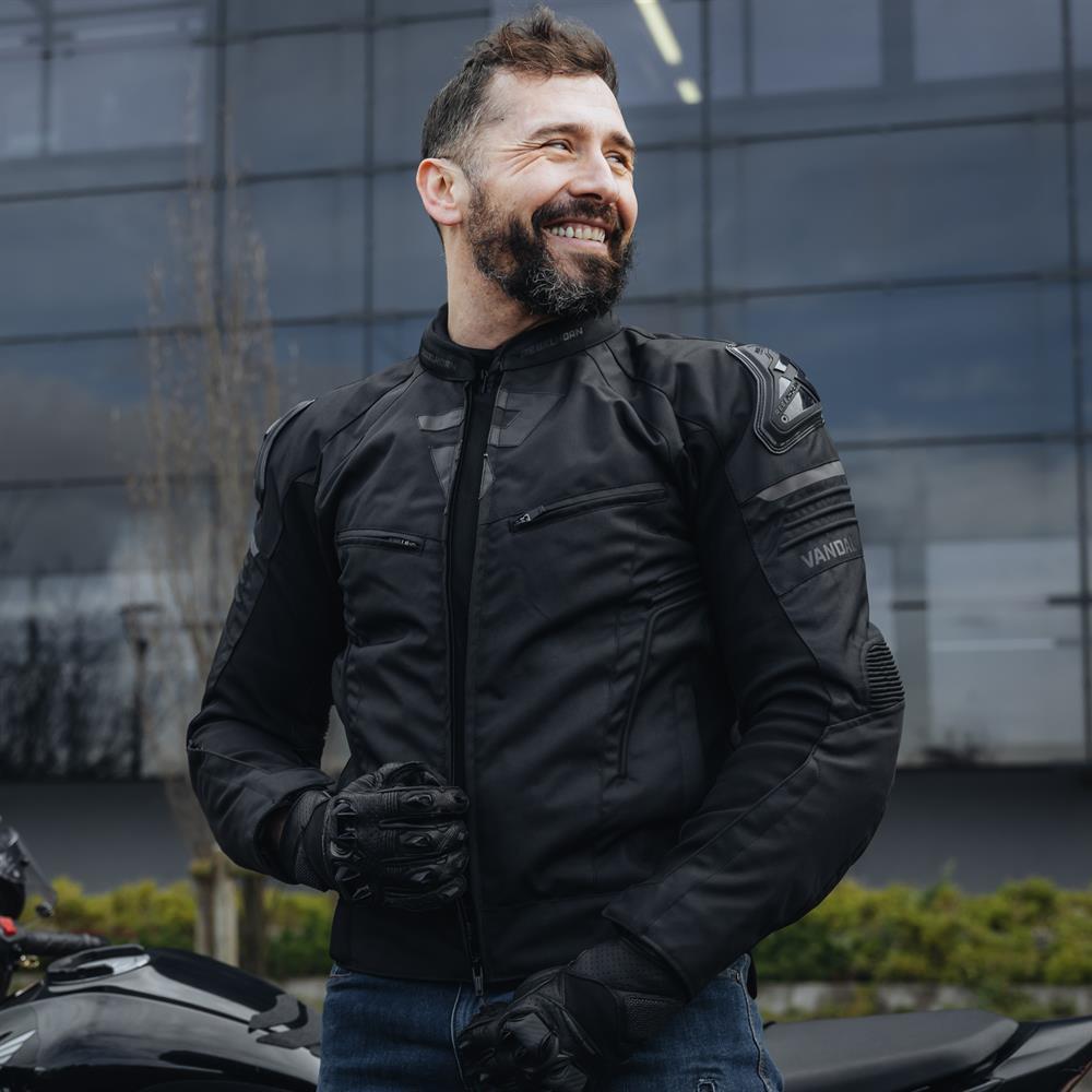 Rebelhorn Vandal Motosiklet Montu