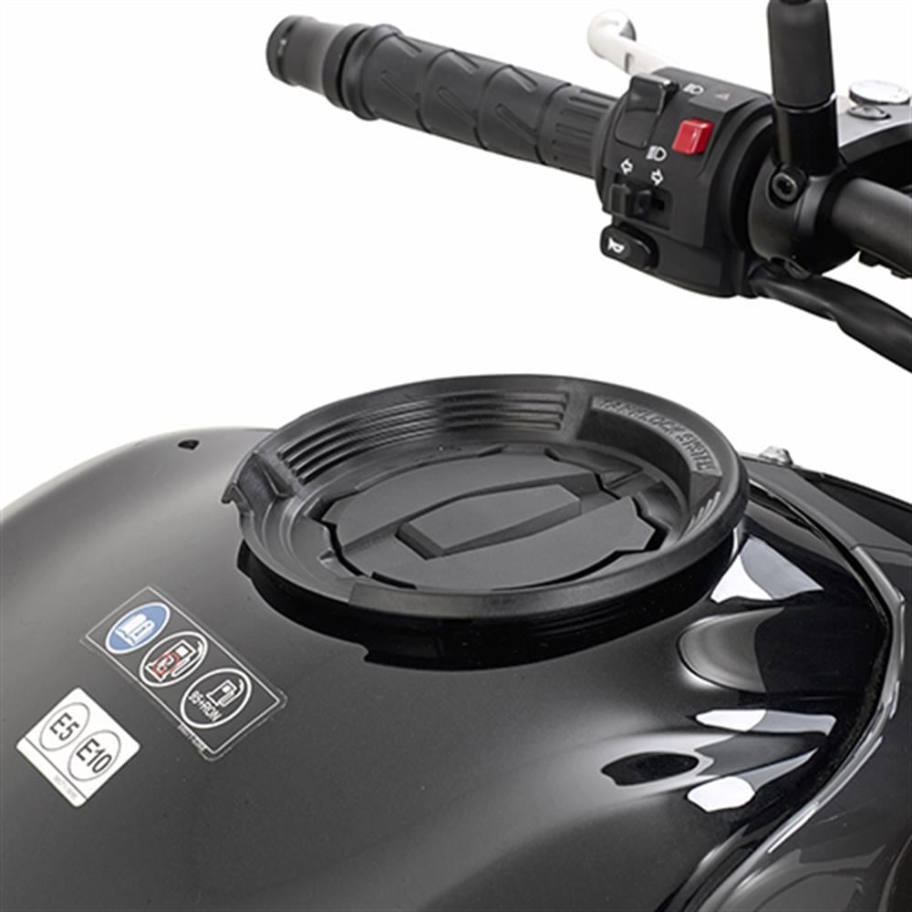 givi-bf29-depo-ustu-canta-aparati-kawa-fcfc6-.jpeg