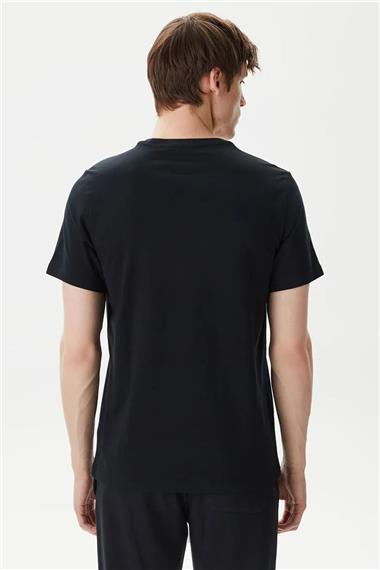 Converse Go-To Tişört 10025458-001