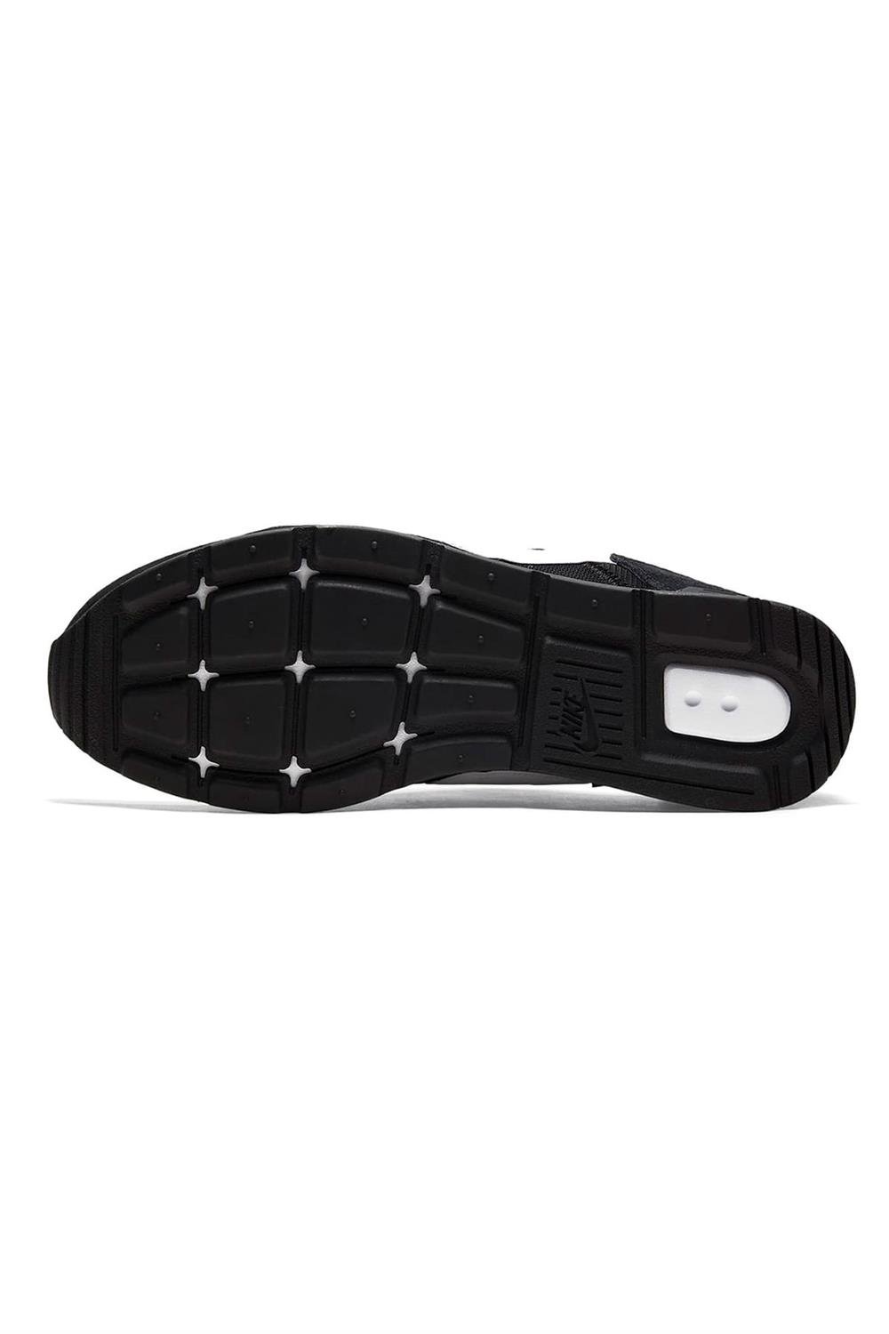 ct2904 nike