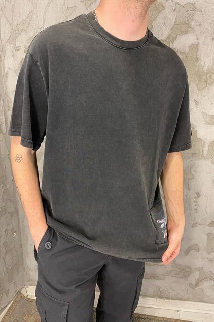 Elagance Detay Baskılı Asit Yıkamalı Oversize T-ShirtT-shirtEla534