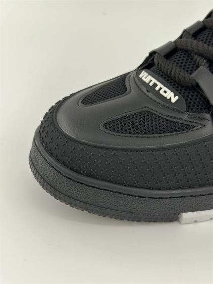 Elagance LV Skate Black