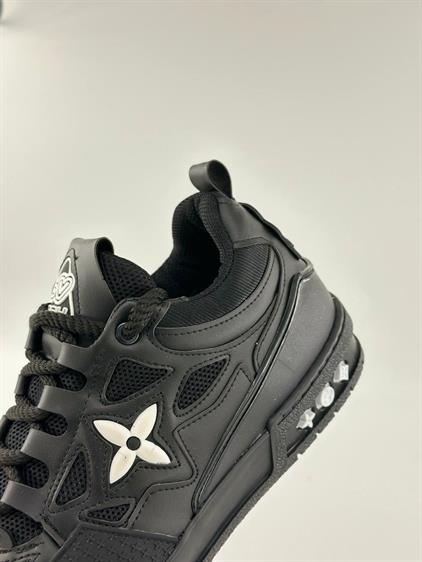 Elagance LV Skate Black