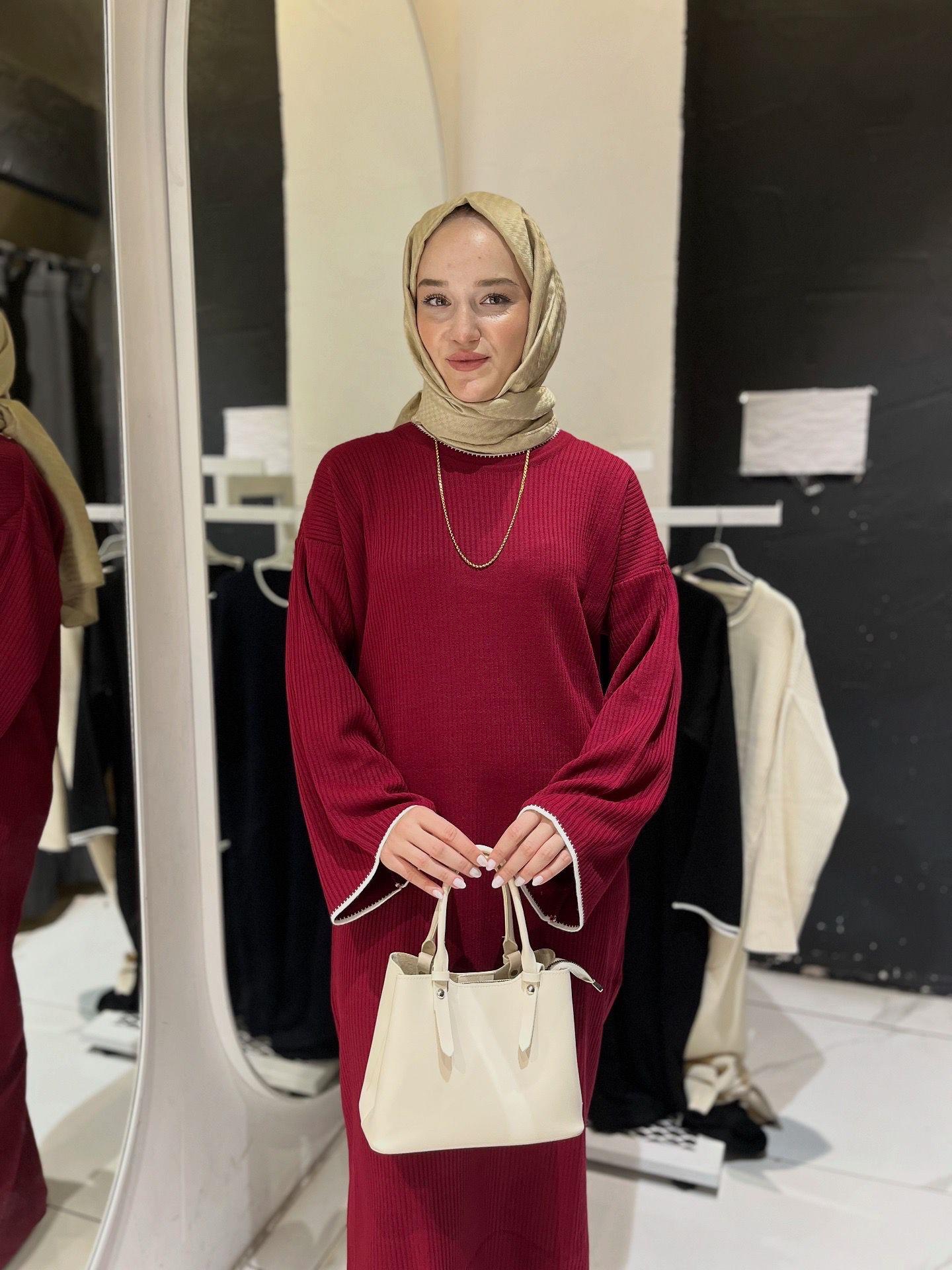 VOLAN KOL TRİKO ELBİSE