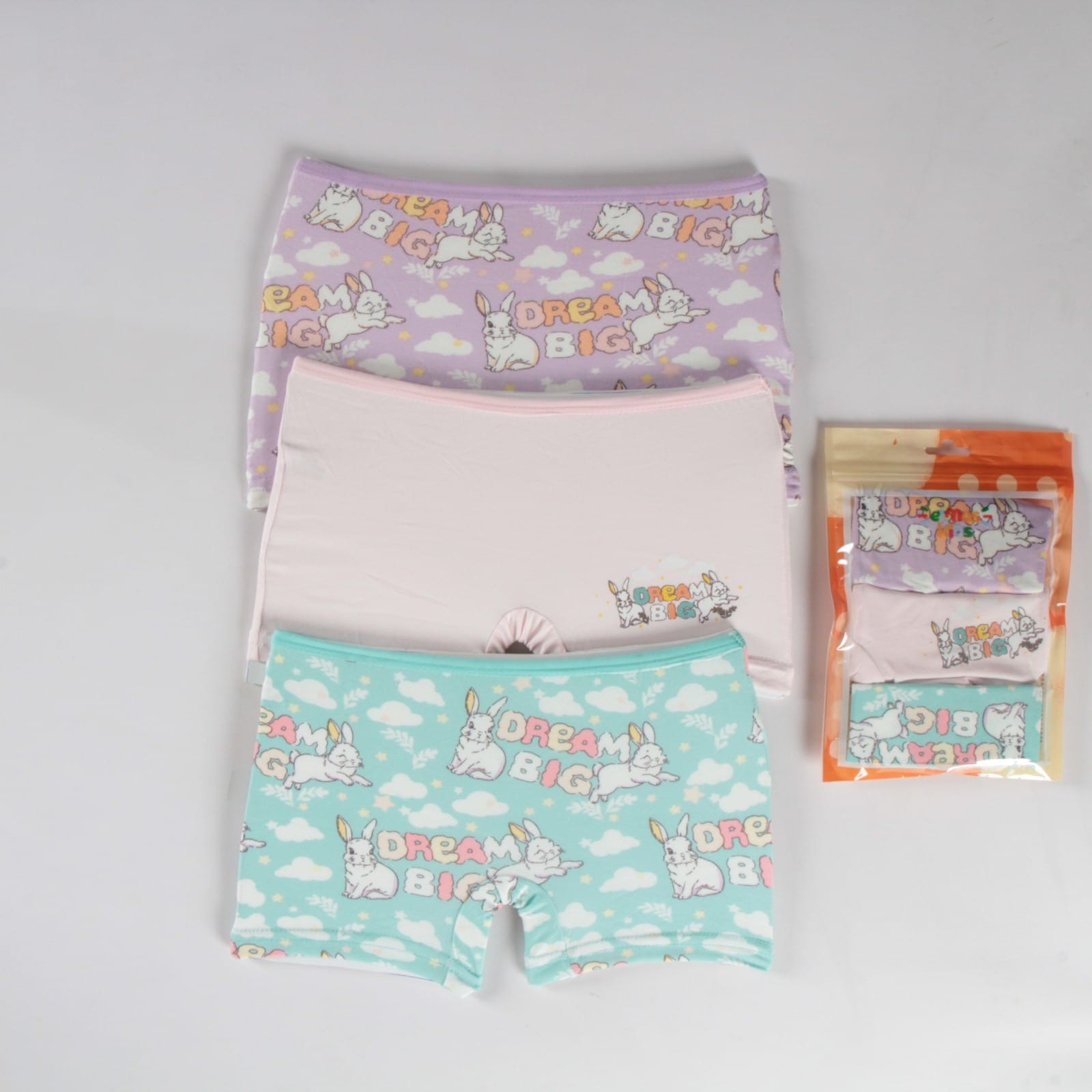 Üçlü kız 2-11 Yaş Boxer