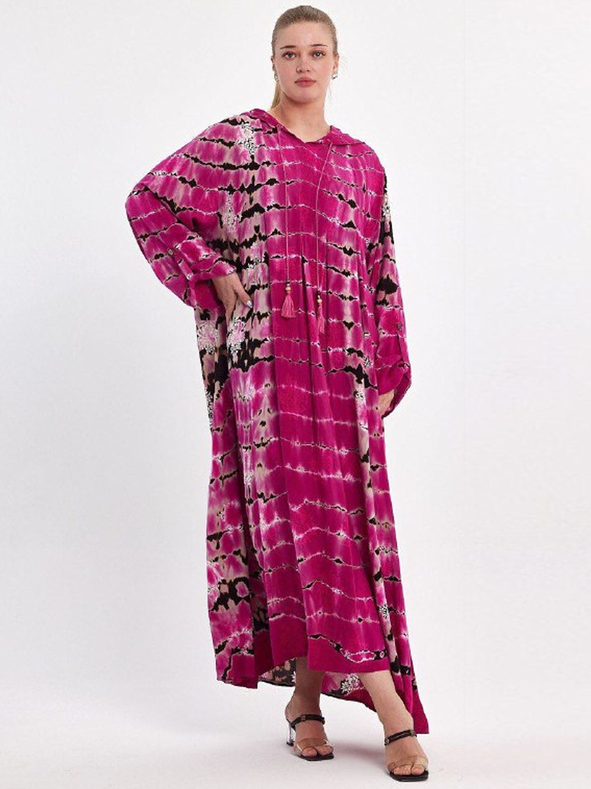 Pembe Elbise