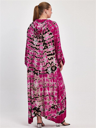 Pembe Elbise