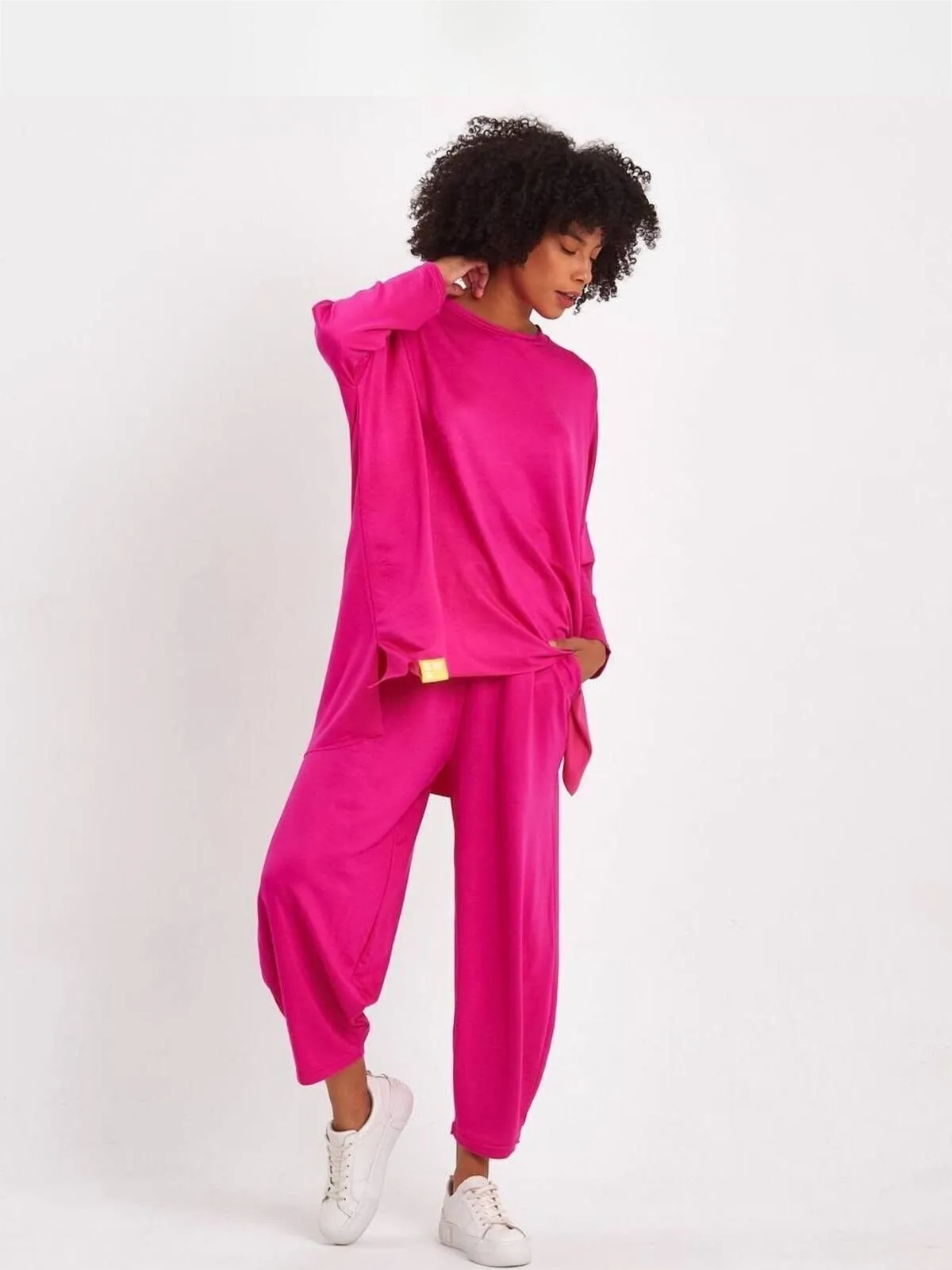 Pembe Sade Violira Takım Vardo - Tarzınızı Keşfedin, Moda Vardo ile Başlar!