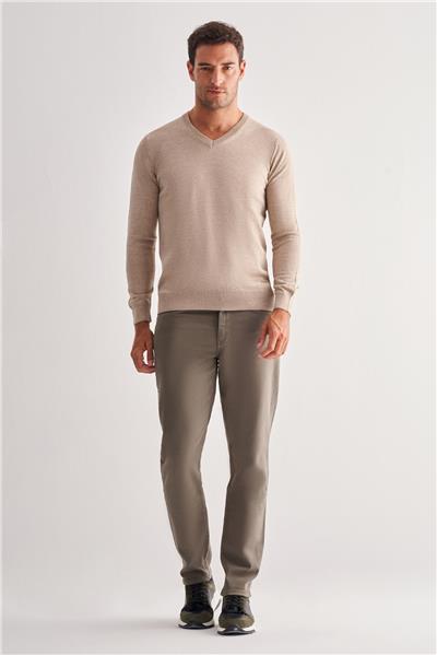 Bej V Yaka Uzun Kol Cepsiz Comfort Fit Classic Yünlü Triko Kazak 1012255002