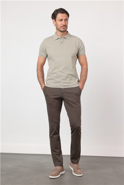 Açık Haki Polo Yaka Kısa Kol Cepsiz Slim Fit Pamuklu Tişört 1011260154