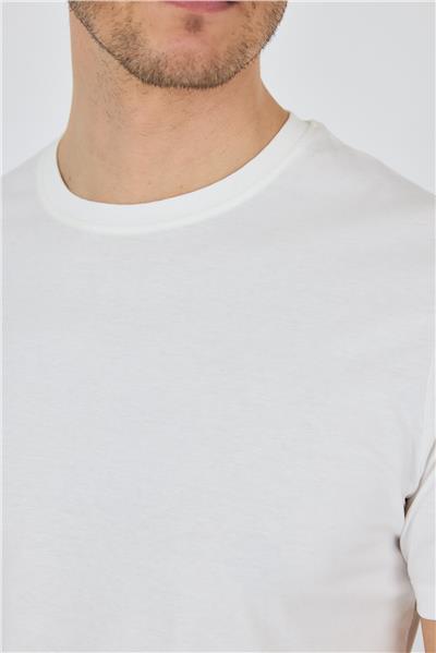 Açık Krem Kısa Kol Bisiklet Yaka Cepsiz Pamuk Casual Slim Fit Tişört 1011250158