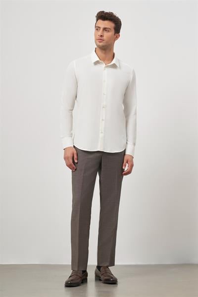 Krem Rengi Uzun Kol Kendinden Desenli Armürlü Sert Yaka Classic Comfort Fit Gömlek 1004245154
