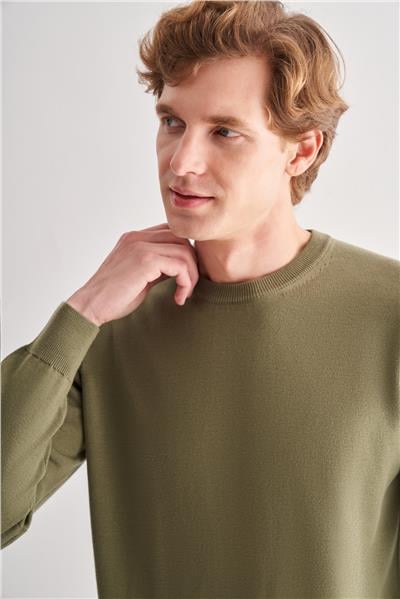 Açık Yeşil Bisiklet Yaka Cepsiz Comfort Fit Classic Yünlü Triko Kazak 1012255006