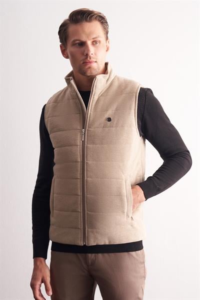 Bej Dik Yaka Fermuarlı Casual Slim Fit Kapitone Yelek 1009255103