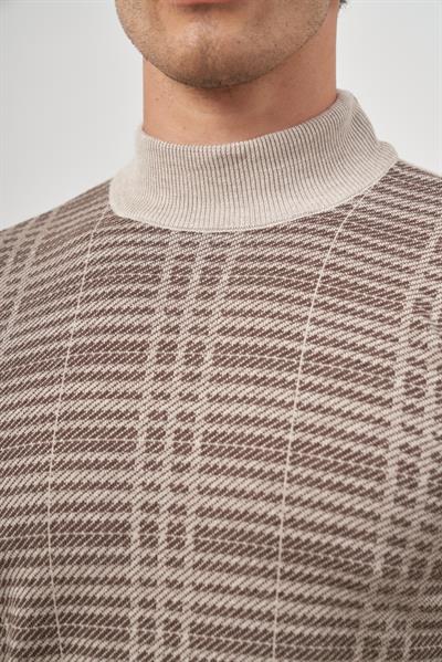 Bej Uzun Kol Kendinden Desenli Örme Yarım Balıkçı Yaka Classic Comfort Fit Triko 1012245158