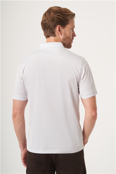 Beyaz-Bej Polo Yaka Kısa Kol Cepli Comfort Fit Pamuklu Tişört 1011260158