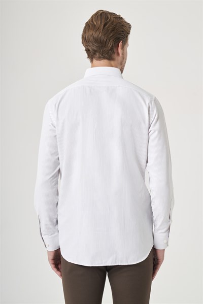 Beyaz-Bej Sert Yaka Uzun Kol Cepli Comfort Fit Pamuklu Gömlek 1004260222