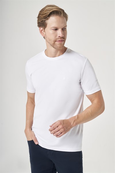 Beyaz Bisiklet Yaka Kısa Kol Örme Slim Fit Esnek Basic Tişört 1011260184
