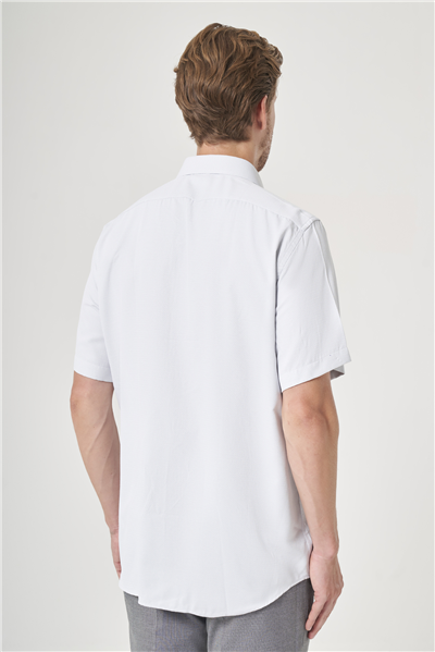 Beyaz-Gri Sert Yaka Kısa Kol Cepli Comfort Fit Pamuklu Gömlek 1004260189