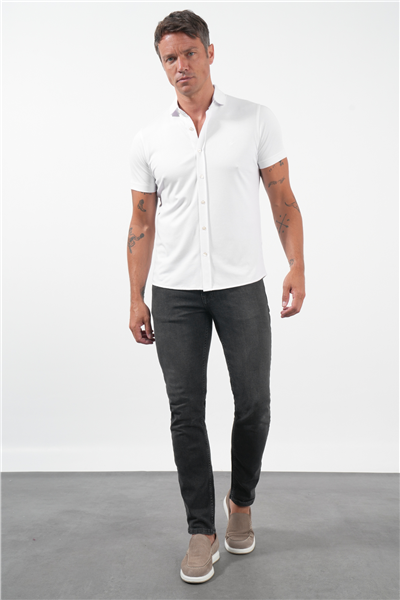 Beyaz İtalyan Yaka Kısa Kol Cepsiz Slim Fit Pamuklu Gömlek 1004260158