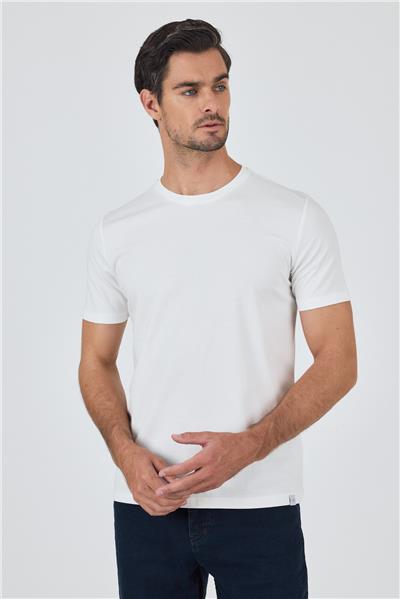 Beyaz Kısa Kol Bisiklet Yaka Cepsiz Pamuklu Casual Slim Fit Tişört 1011250165