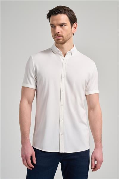 Beyaz Kısa Kol Düz Örme İtalyan Yaka Cepsiz Pamuklu Classic Slim Fit Gömlek 1004250156