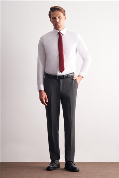 Beyaz Klasik Yaka Uzun Kol Cepsiz Slim Fit Basic Pamuklu Gömlek 1004255057