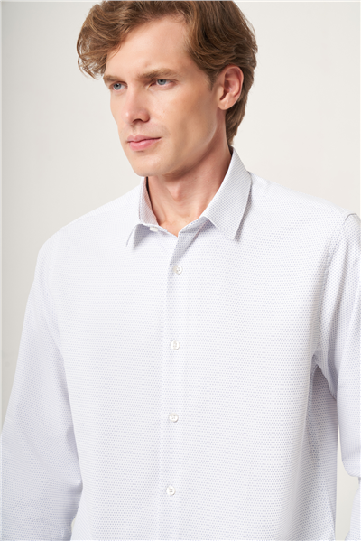 Beyaz-Lacivert Sert Yaka Slim Fit Pamuklu Gömlek 1004265123