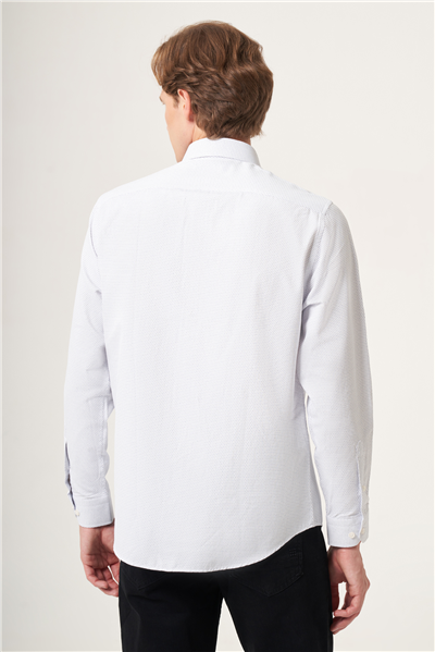 Beyaz-Lacivert Sert Yaka Slim Fit Pamuklu Gömlek 1004265123