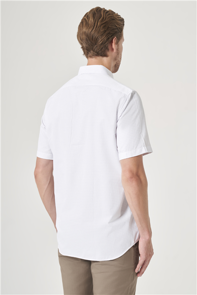 Beyaz-Lila Düğmeli Yaka Kısa Kol Cepli Comfort Fit Pamuklu Gömlek 1004260185