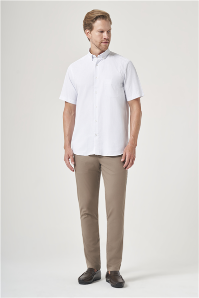 Beyaz-Mavi Düğmeli Yaka Kısa Kol Cepli Comfort Fit Pamuklu Gömlek 1004260185