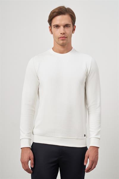 Beyaz Örme Bisiklet Yaka Pamuklu Casual Slim Fit Dar Kesim Sweatshirt 1013245150