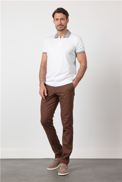 Beyaz Polo Yaka Kısa Kol Cepsiz Comfort Fit Pamuklu Tişört 1011260153