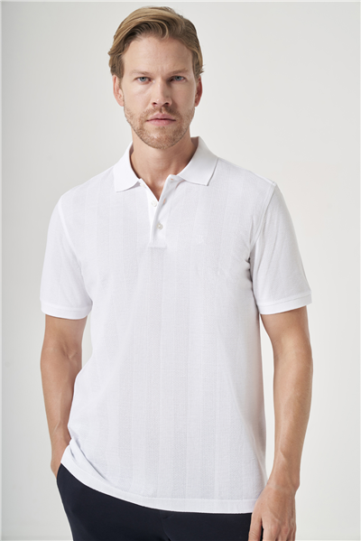 Beyaz Polo Yaka Kısa Kol Cepsiz Comfort Fit %100 Pamuk Tişört 1011260162